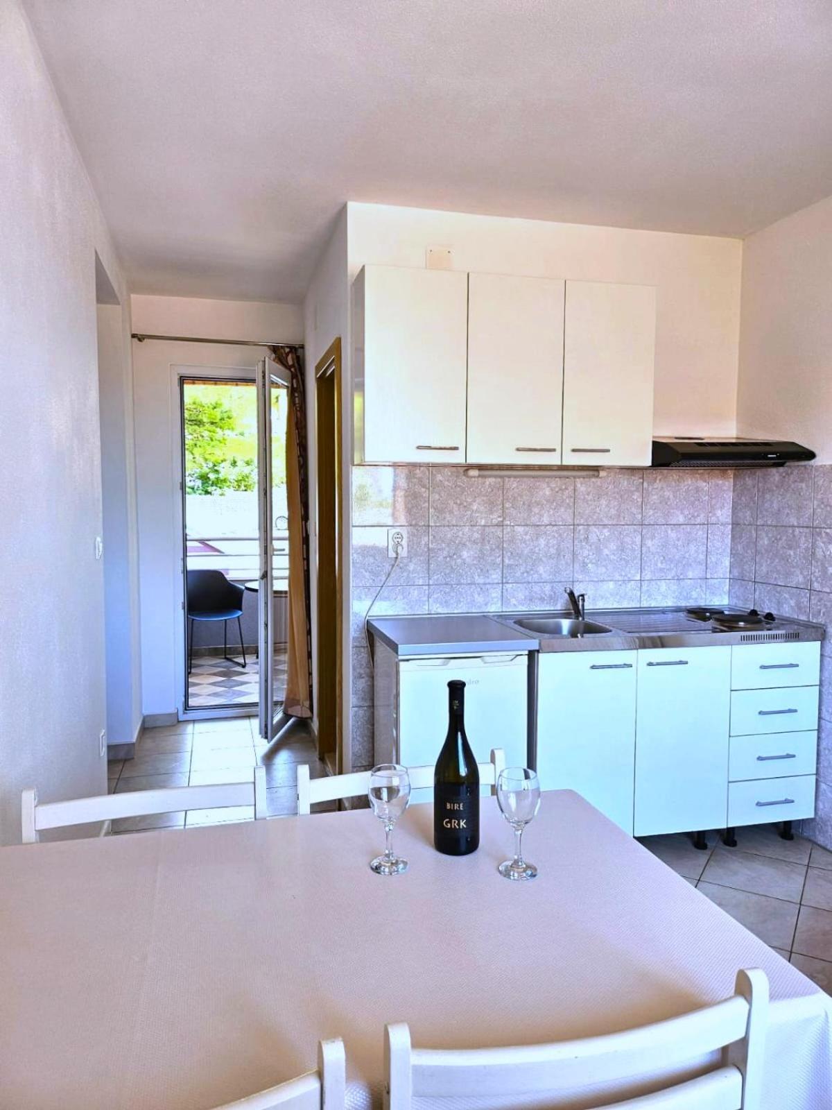 Apartman Andrijanic Baška Voda