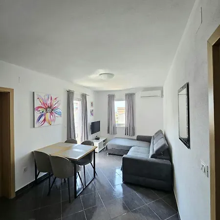 Apartments Andrijanic Baška Voda Camera foto