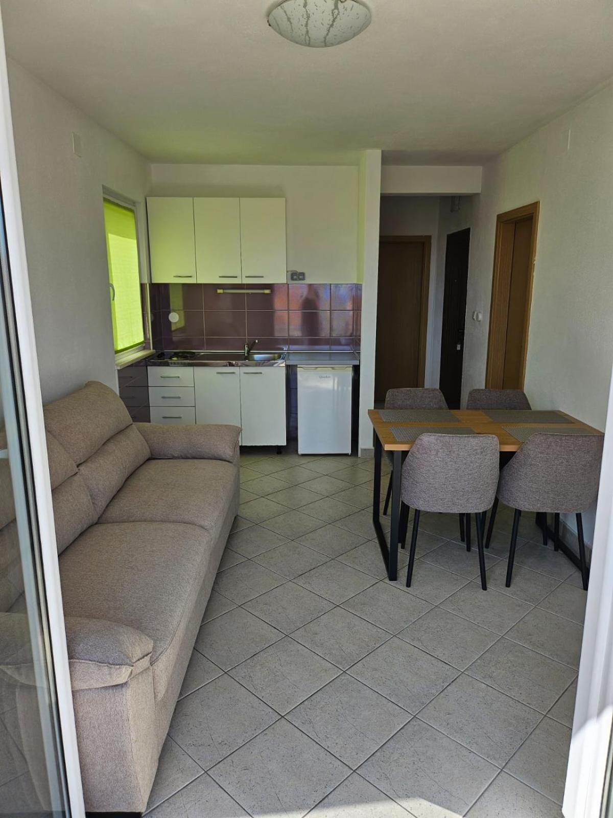 Andrijanic Apartment Baska Voda